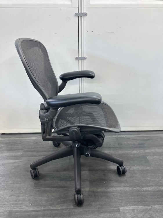 HermanMiller（ハーマンミラー）アーロンチェア 商品画像5