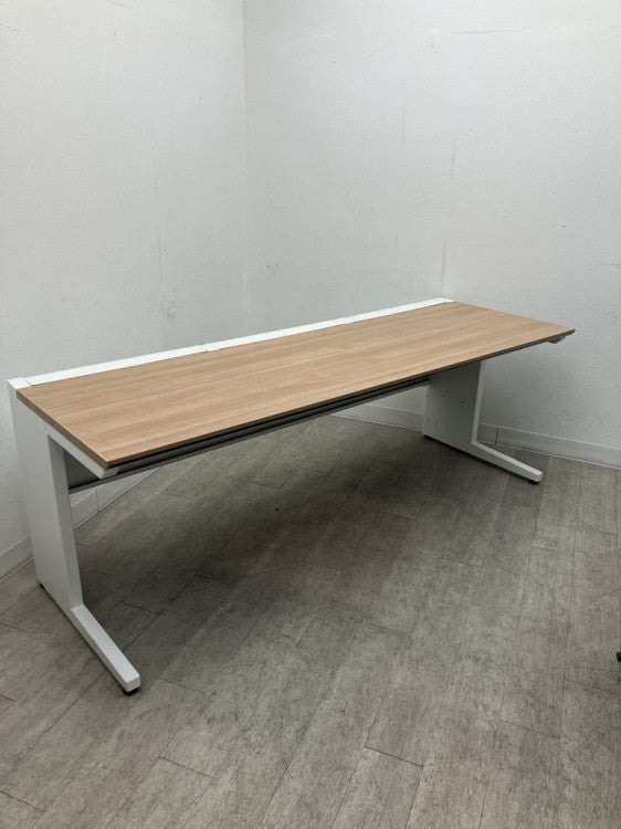 コクヨisシリーズ 2000平デスク 商品画像1