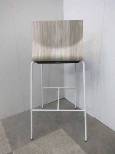 オカムラAlt Piazza(アルトピアッツァ)シリーズ スイープチェア 商品画像9