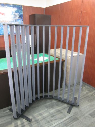 コクヨ ラウンド型自立パーテーション | 無限堂ネットショップ