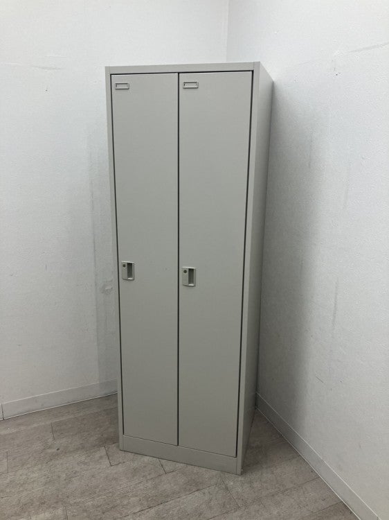 オカムラFZタイプシリーズ 2人用ロッカー 商品画像1