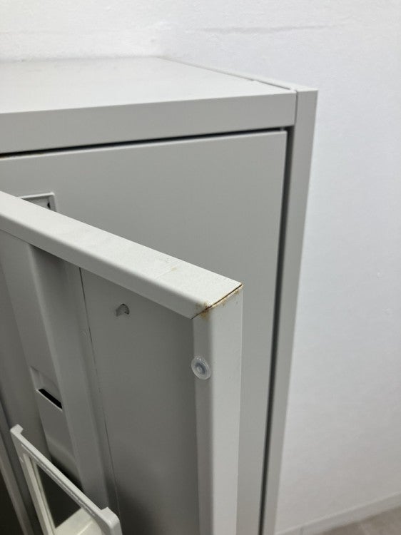 オカムラFZタイプシリーズ 2人用ロッカー 商品画像9