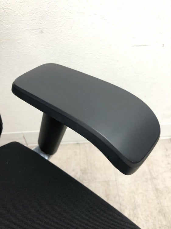 イトーキVento（ヴェント）シリーズ 可動肘付ヴェントチェア 商品画像9