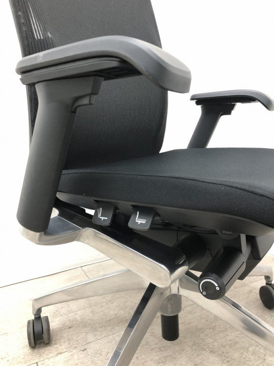 イトーキVento（ヴェント）シリーズ 可動肘付ヴェントチェア 商品画像13