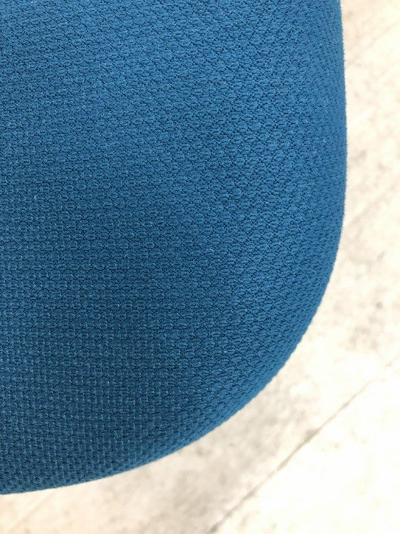 コクヨミトラチェア 可動肘付ミトラチェア 商品画像9