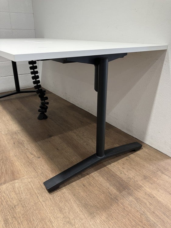 コクヨビエナ（VIENA）シリーズ ミーティングテーブル 商品画像4