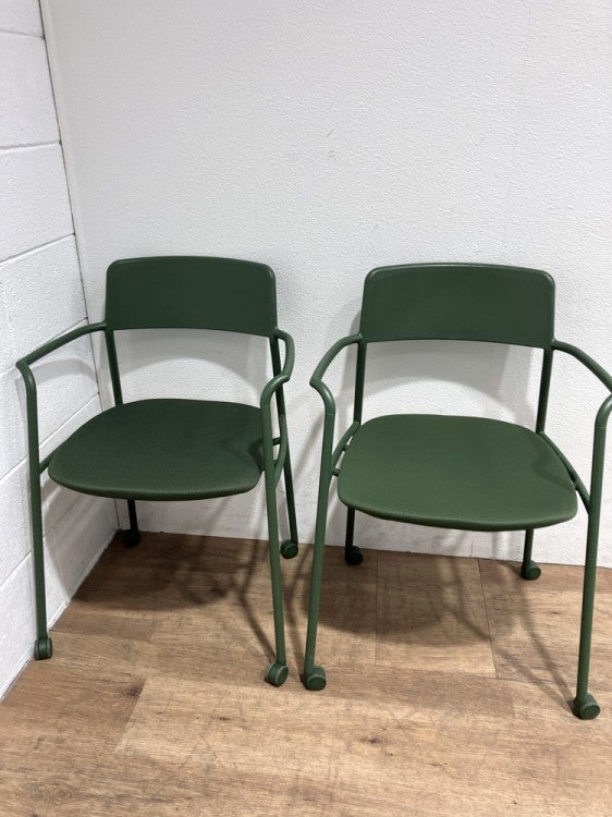 コクヨエニー(Any)シリーズ ネスティングチェア4脚セット 商品画像2