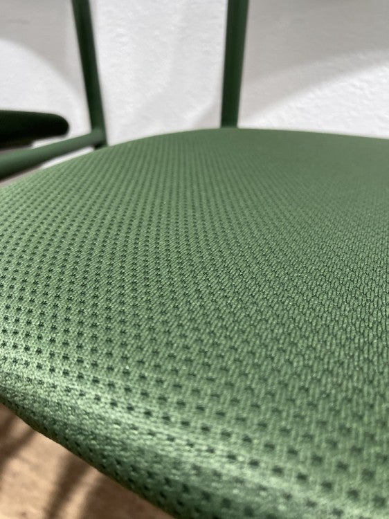 コクヨエニー(Any)シリーズ ネスティングチェア4脚セット 商品画像6