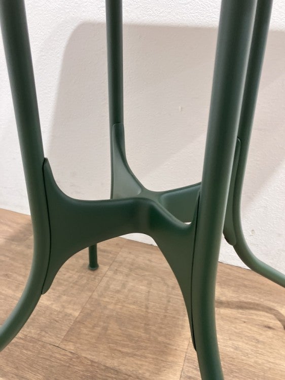 マジス（MAGIS）MILA(ミラ)シリーズ 角テーブル 商品画像4