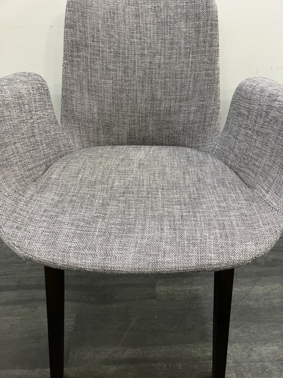 VENTURAシリーズ ベンチュラアームチェア 商品画像4