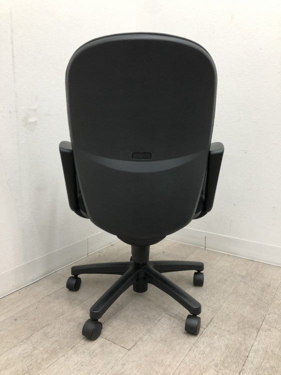 イトーキリエットチェア 固定肘付リエットチェア 商品画像4