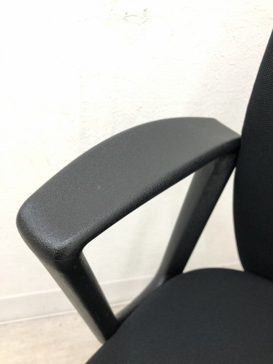 イトーキリエットチェア 固定肘付リエットチェア 商品画像8