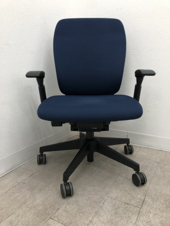 イトーキfulgo(フルゴ)チェア 可動肘付フルゴチェア 商品画像2