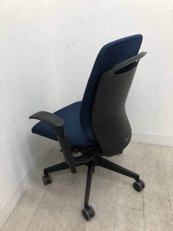 イトーキfulgo(フルゴ)チェア 可動肘付フルゴチェア 商品画像10