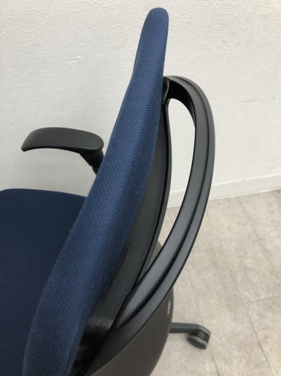 イトーキfulgo(フルゴ)チェア 可動肘付フルゴチェア 商品画像11