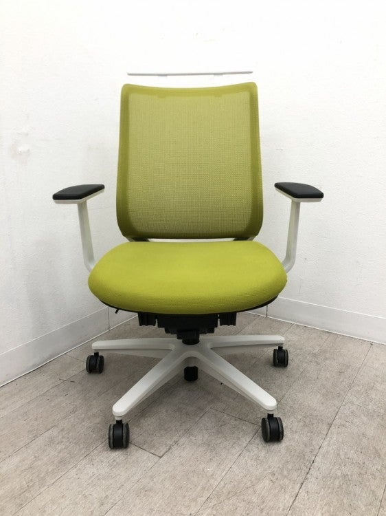 コクヨミトラチェア 固定肘付付ミトラチェア 商品画像2