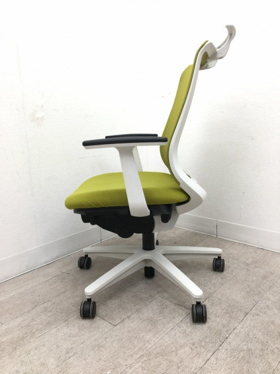 コクヨミトラチェア 固定肘付付ミトラチェア 商品画像3