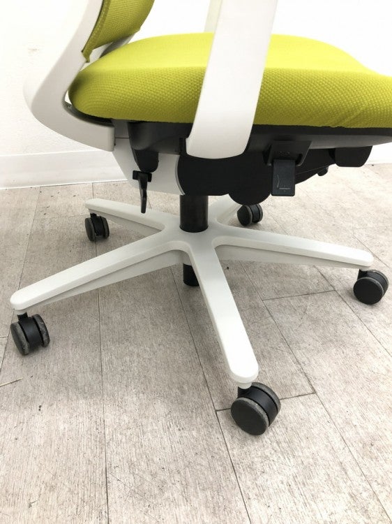 コクヨミトラチェア 固定肘付付ミトラチェア 商品画像12