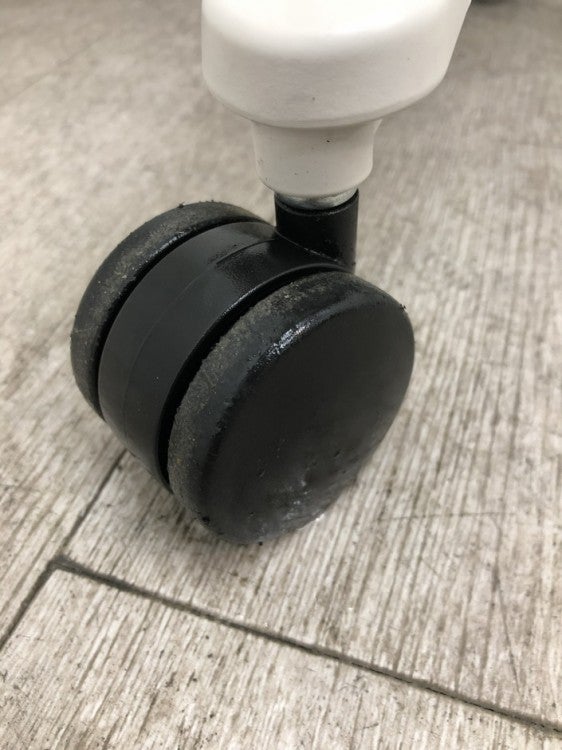 コクヨミトラチェア 固定肘付付ミトラチェア 商品画像13