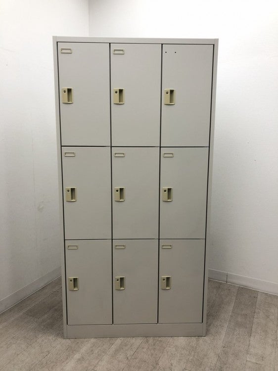 オカムラFZタイプシリーズ 9人用ロッカー 商品画像2