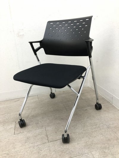 コクヨピエガチェア ネスティングチェア 商品画像1
