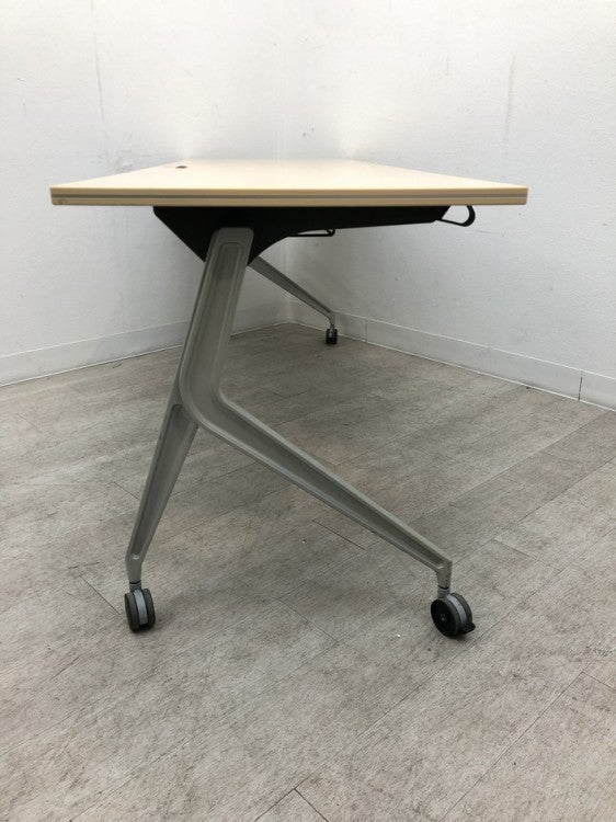 ウチダ（内田洋行）IG型シリーズ 1800平行スタックテーブル 商品画像3