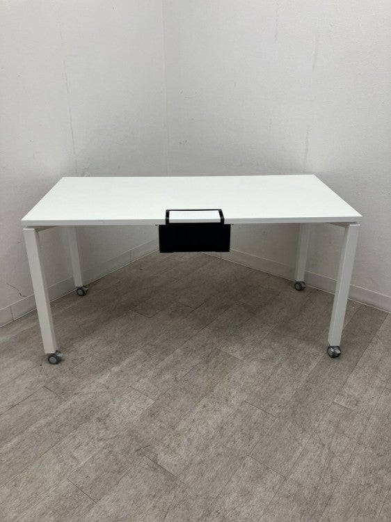 コクヨワークフィットシリーズ 1400平デスク 商品画像4