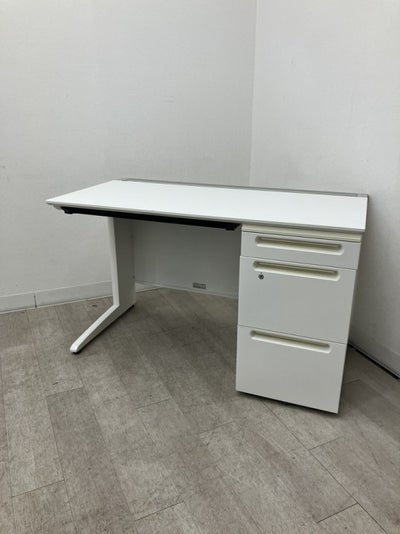 クロガネFUシリーズ 1200片袖デスク 商品画像1