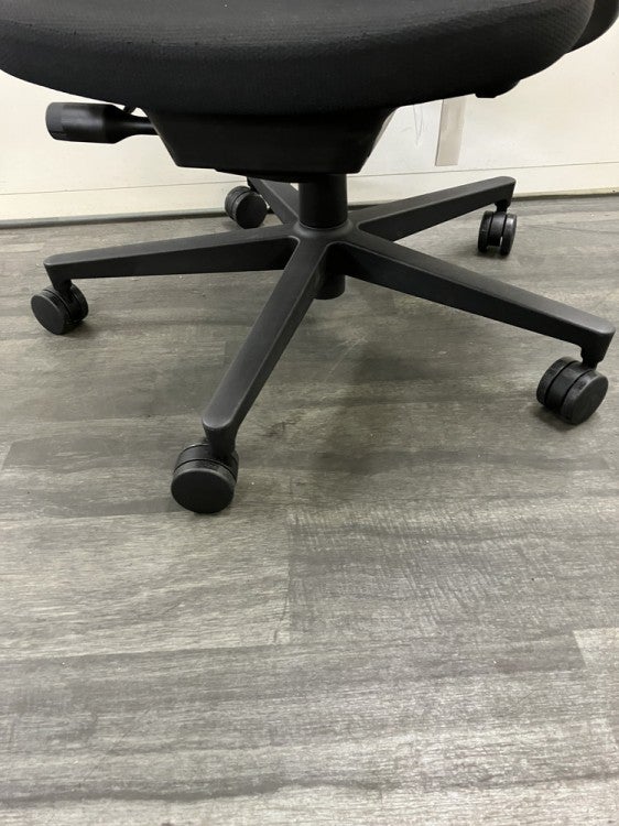 コクヨMonet（モネット）シリーズ 可動肘付モネットチェア 商品画像5