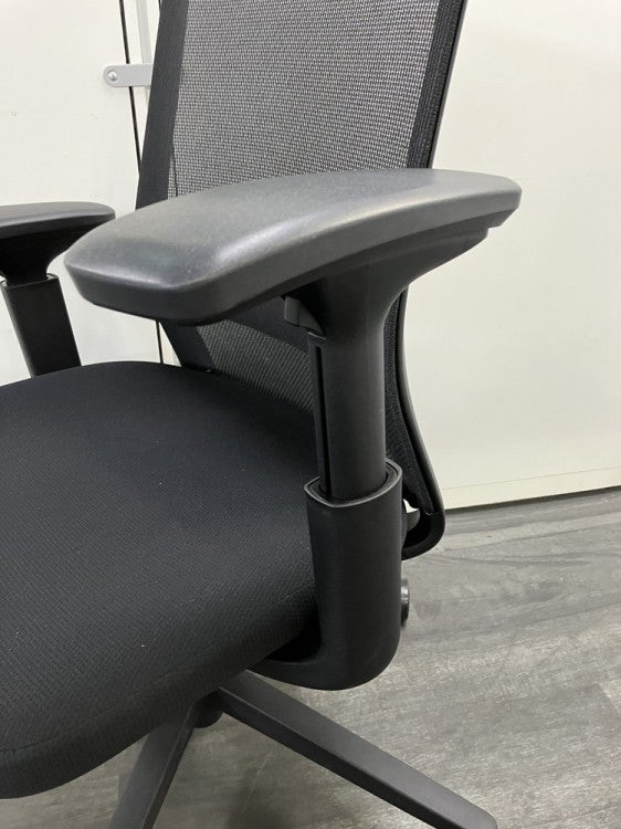 コクヨMonet（モネット）シリーズ 可動肘付モネットチェア 商品画像7