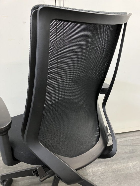 コクヨ Duora2(デュオラ2)チェア 可動肘付デュオラ2チェア 商品画像9