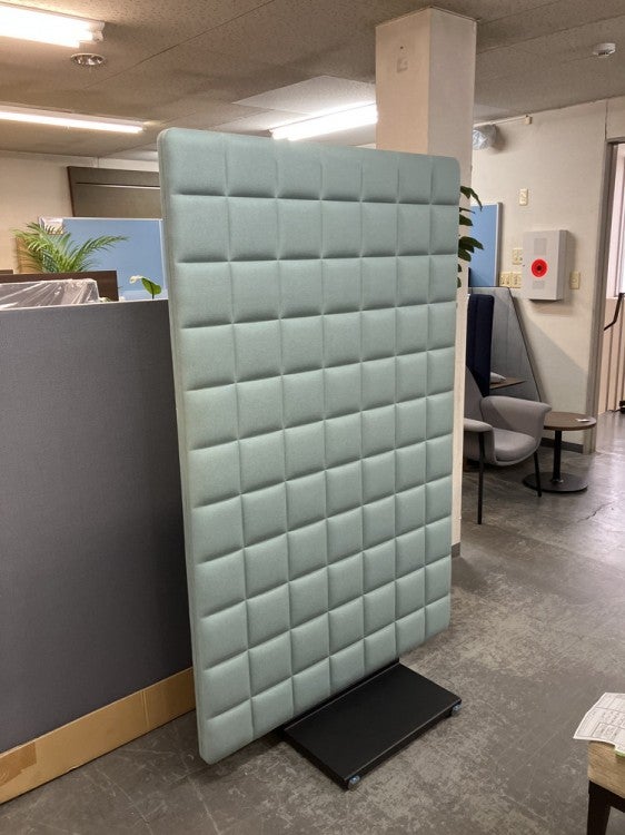 コクヨフォーレムービングパネルシリーズ 自立パーテーション 商品画像1