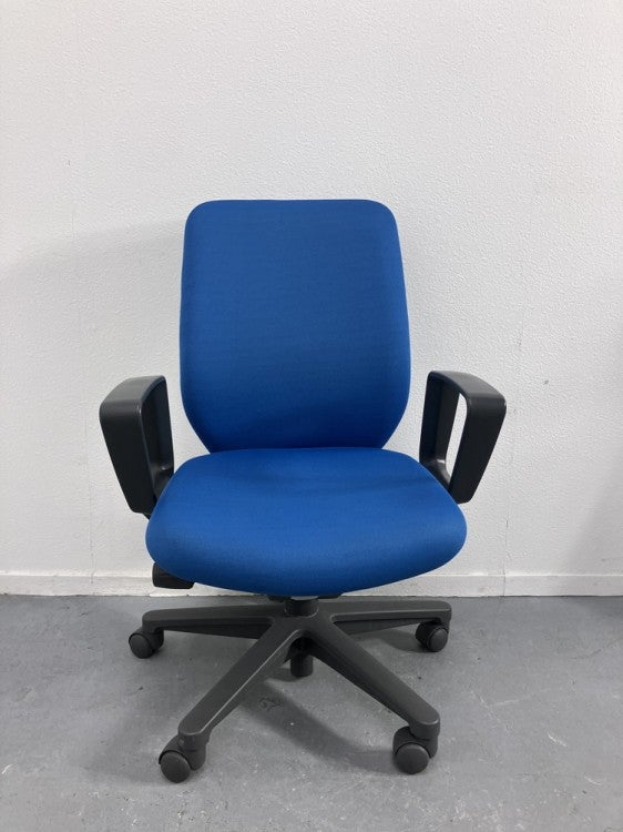 コクヨセディスタ(SEDISTA)チェア 固定肘付セディスタチェア 商品画像2