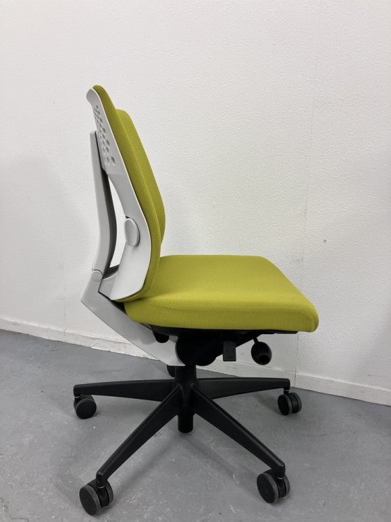 コクヨウィザード2チェア 商品画像3