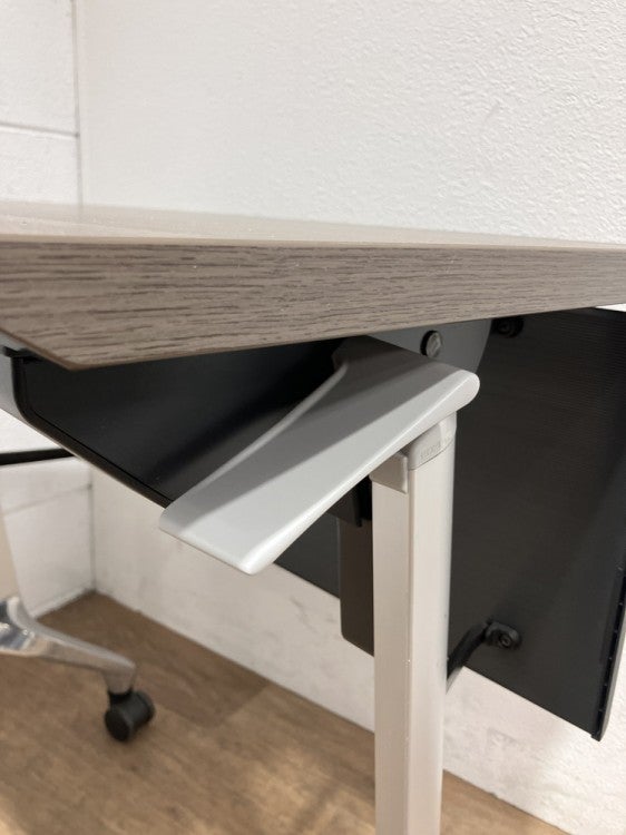 コクヨ平行スタックテーブル（コンフェスト） 商品画像7