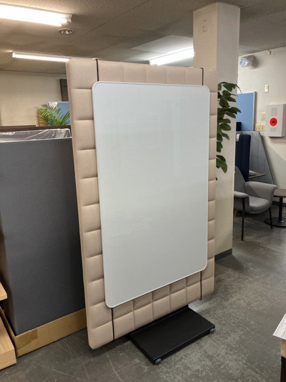 コクヨフォーレ　ムービングパネルシリーズ 自立パーテーション 商品画像1