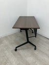 コクヨLeafline(リーフライン)シリーズ 1200平行スタックテーブル 商品画像3