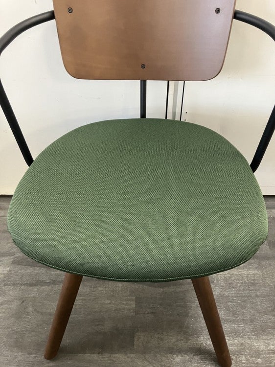 コクヨLiite（リーテ）シリーズ ミーティングチェア 商品画像4