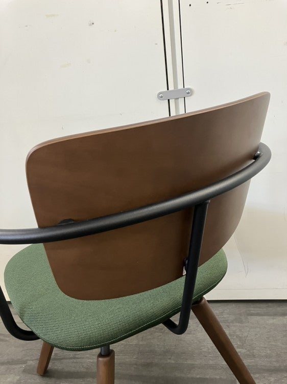 コクヨLiite（リーテ）シリーズ ミーティングチェア 商品画像7