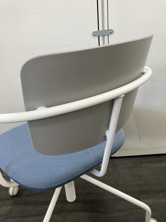 コクヨLiite（リーテ）シリーズ ミーティングチェア 商品画像7