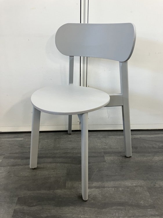 コクヨデイズオフィス ハングライクシリーズ ミーティングチェア 商品画像1