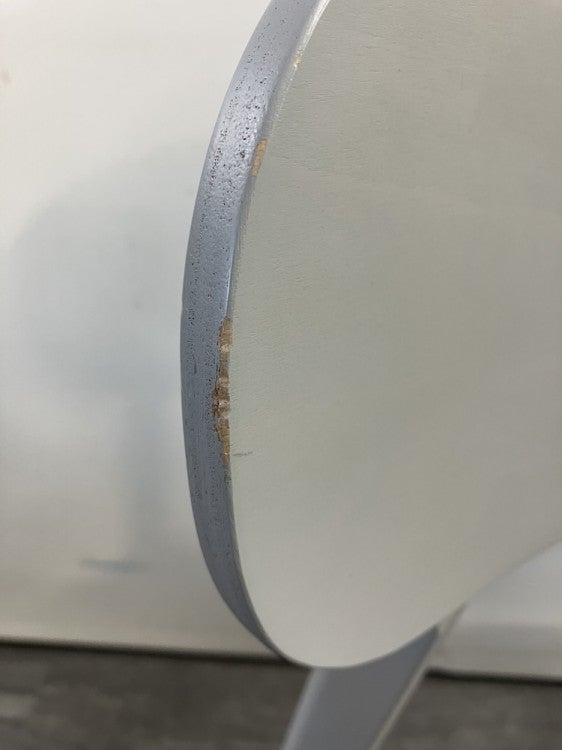 コクヨデイズオフィス ハングライクシリーズ ミーティングチェア 商品画像8