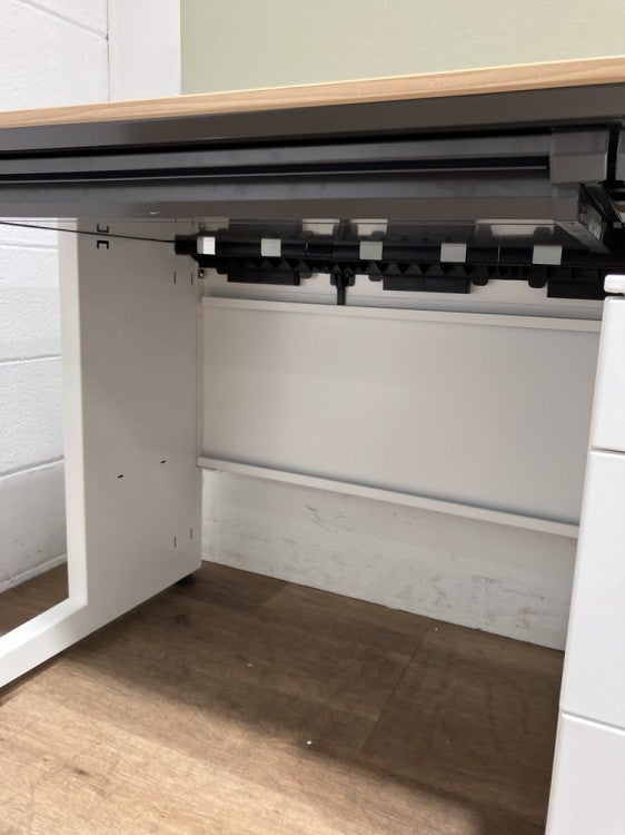 コクヨisシリーズ 1200平デスク＋ワゴン 商品画像6