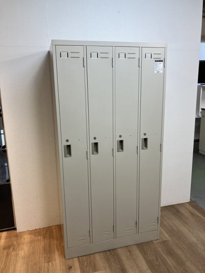 コクヨLKシリーズ　（コクヨ） 4人用ロッカー 商品画像1