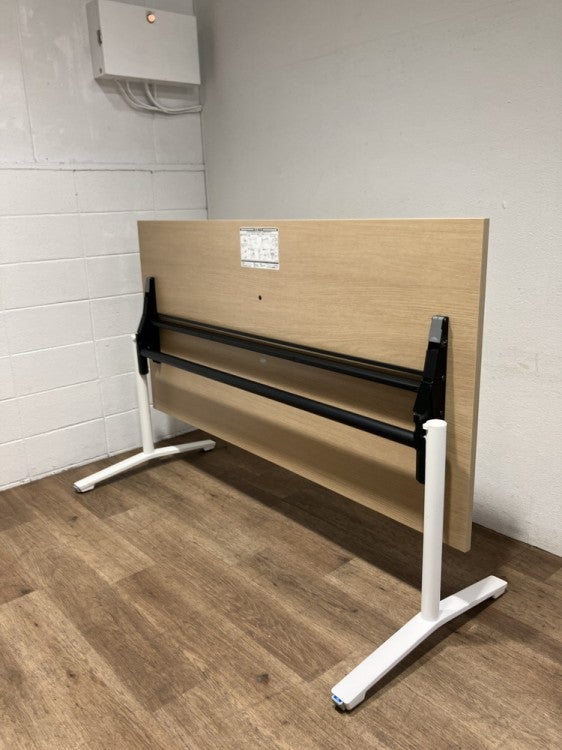 コクヨビエナ（VIENA）シリーズ 1800フラップテーブル 商品画像9