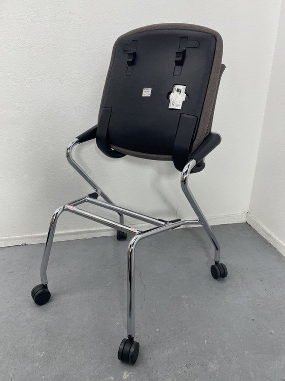 コクヨSaterite(サテリテ)シリーズ  ネスティングチェア4脚セット 商品画像10