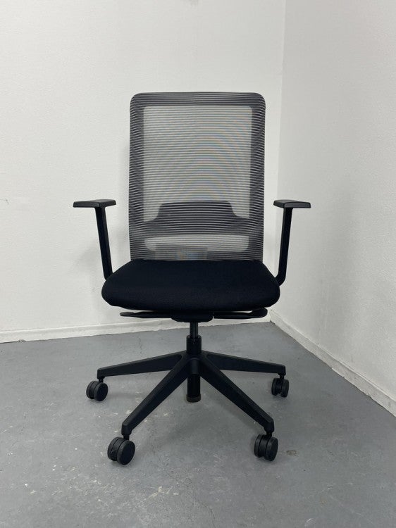 クロガネ肘付フレシスチェア 商品画像2