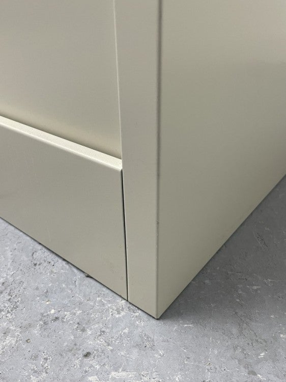 ライオン保管庫シリーズ ガラススライド上下書庫 商品画像5