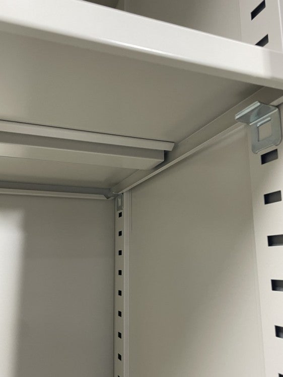 ライオン保管庫シリーズ ガラススライド上下書庫 商品画像9