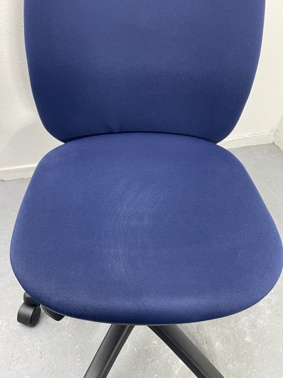 ウチダ（内田洋行）エニーザチェア 商品画像4